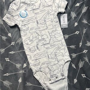 NWT Carter's Ivory Airplane Pattern Onesie Sz 24 Mo-Very Soft!